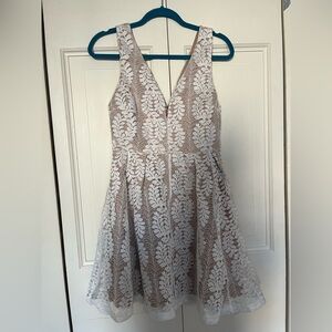 Lulus lacy dress